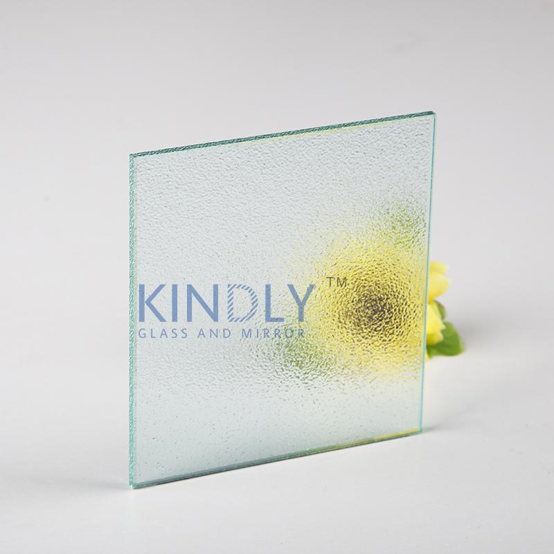 Clear Kasumi Patterned Glass